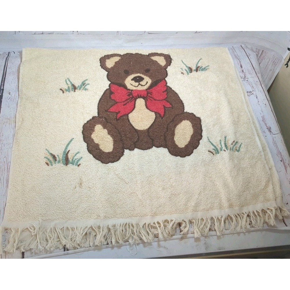 Vintage Cannon Teddy Bear  Cotton Bath Towel Made In‎ USA 40" x 22"